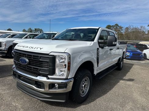 New 2026 Ford F250 XL w/ 360-Degree Camera Package image 2