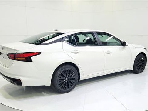 Certified 2026 Nissan Altima 2.5 SV w/ SV Special Edition Package FWD image 8
