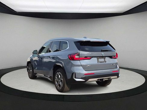 Used 2023 BMW X1 xDrive28i w/ Premium Package AWD/4WD image 6