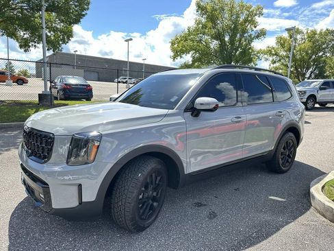 Used 2025 Kia Telluride SX Prestige X-Pro AWD/4WD image 10