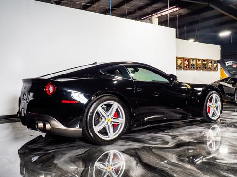 Used 2014 Ferrari F12 Berlinetta Coupe 2D image 7