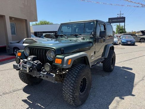 Used 2005 Jeep Wrangler X w/ Willys Edition Group AWD/4WD image 2