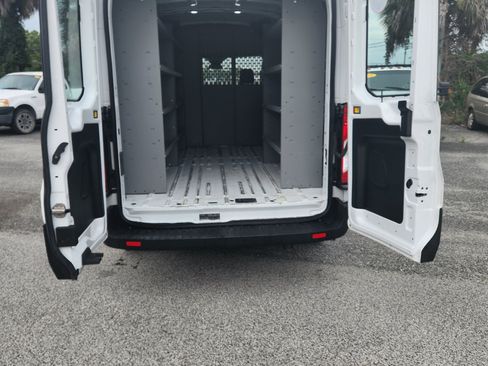 Used 2020 Ford Transit 250 Medium Roof RWD image 5