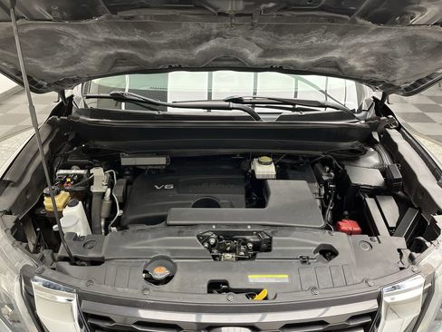 Used 2019 Nissan Pathfinder Platinum image 30