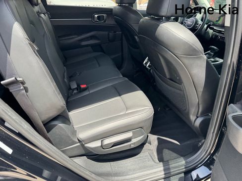 Certified 2024 Kia Sorento S w/ Panoramic Sunroof Package FWD image 30
