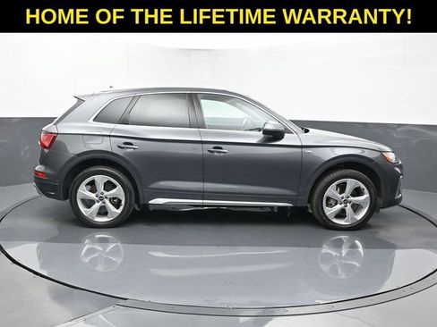 Used 2023 Audi Q5 2.0T Prestige w/ Prestige Package AWD/4WD image 7