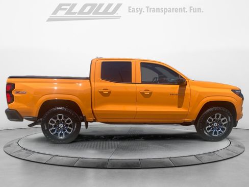 Used 2025 Chevrolet Colorado Z71 AWD/4WD image 10