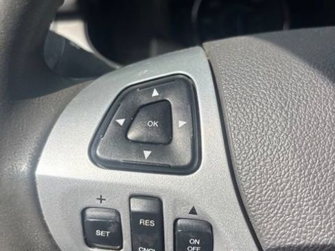 Used 2013 Ford Edge SEL FWD image 27