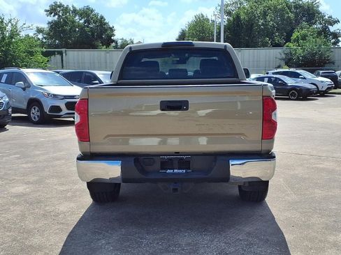 Used 2019 Toyota Tundra SR5 RWD image 8