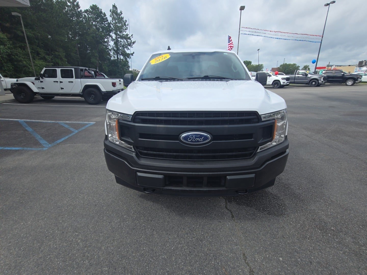 Used 2020 Ford F150 XL w/ Equipment Group 101A Mid AWD/4WD image 3