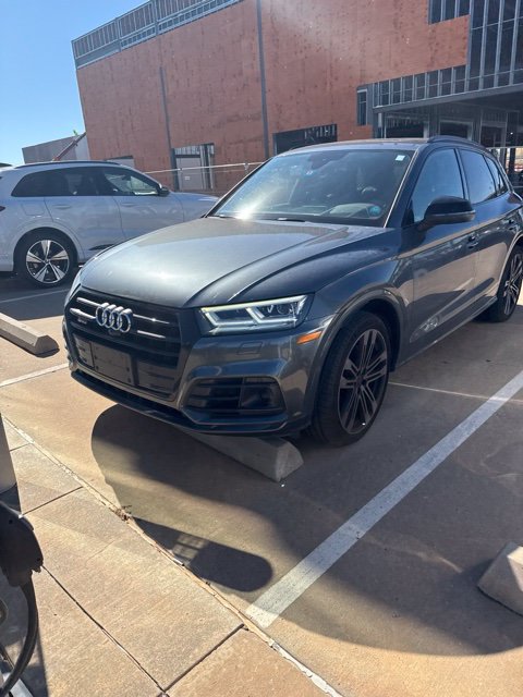Used 2020 Audi SQ5 Prestige AWD/4WD image 2