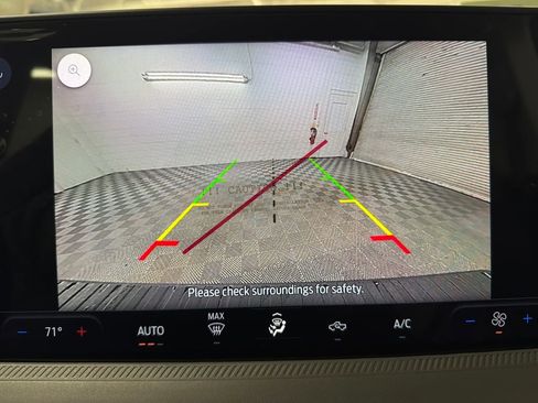 New 2026 Ford Maverick XL image 24