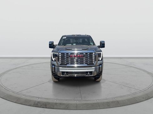 New 2026 GMC Sierra 2500 Denali w/ Denali Reserve Package AWD/4WD image 3