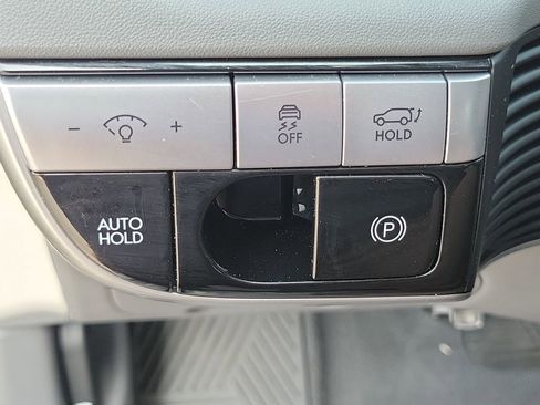 Used 2024 Hyundai Ioniq 5 SEL RWD image 18