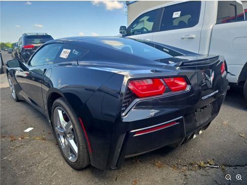 Used 2014 Chevrolet Corvette Stingray Coupe w/ 2LT Preferred Equipment Group RWD image 3
