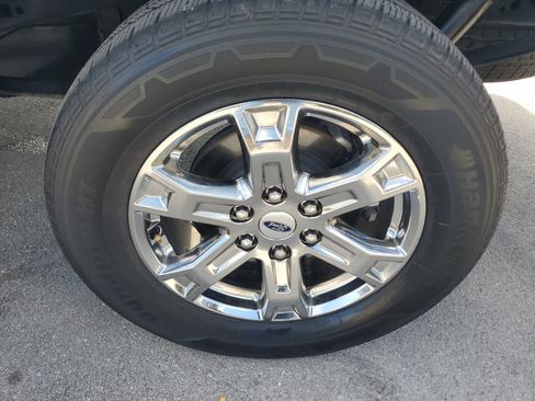 Used 2023 Ford F150 Lariat image 28