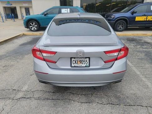 Used 2019 Honda Accord Sport image 6
