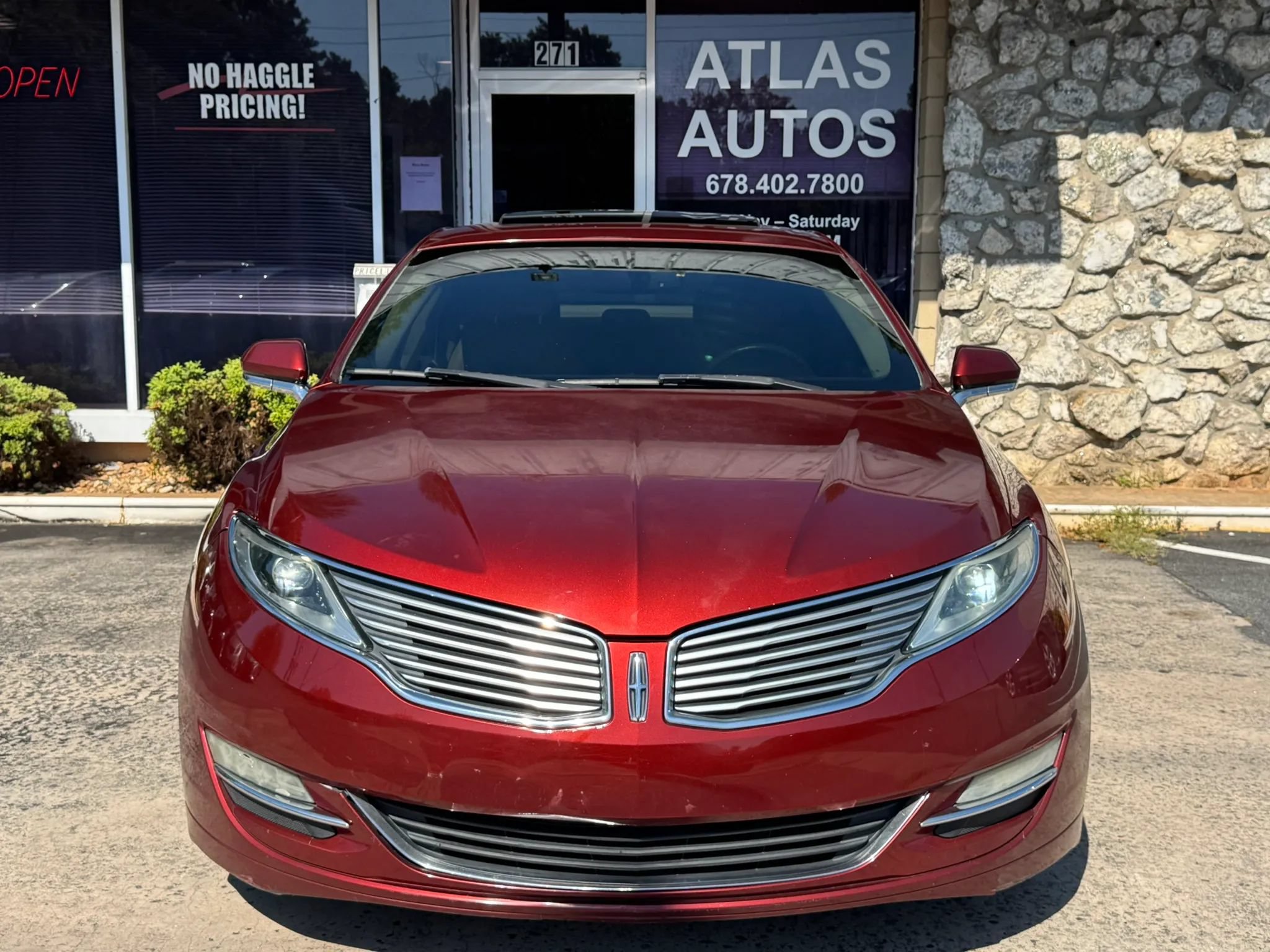 Used 2014 Lincoln MKZ w/ Equipment Group 102A Reserve FWD image 2