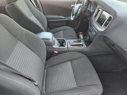 Used 2023 Dodge Charger SXT RWD image 15