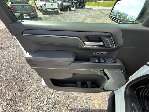 Used 2022 GMC Sierra 1500 AT4X AWD/4WD image 10