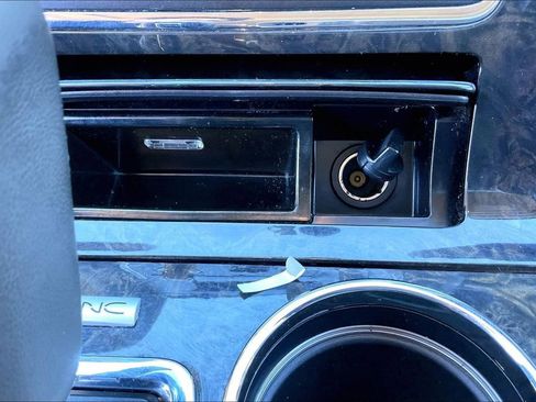 Used 2017 Lincoln Navigator Select RWD image 24