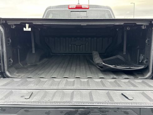 Used 2023 Chevrolet Colorado Z71 w/ Z71 Convenience Package 2 image 20