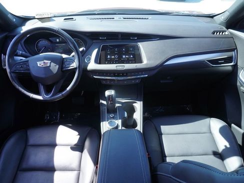 Used 2019 Cadillac XT4 Premium Luxury w/ Enhanced Visibility Package image 11