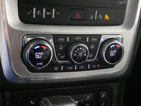 Used 2015 GMC Acadia SLT AWD/4WD image 23