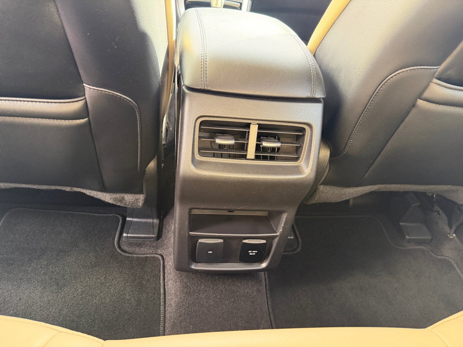Used 2018 Ford Edge SEL w/ Equipment Group 201A FWD image 27