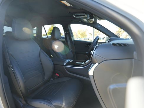 New 2026 Mercedes-Benz GLC 300 4MATIC image 35