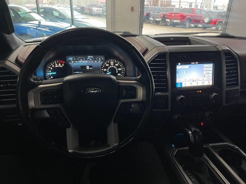 Used 2019 Ford F150 Platinum w/ Equipment Group 701A Luxury image 36