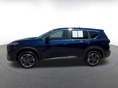 Used 2026 Nissan Rogue SV AWD/4WD image 8