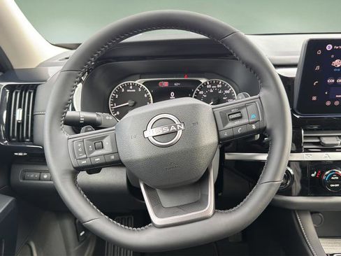 New 2026 Nissan Pathfinder SV AWD/4WD image 9