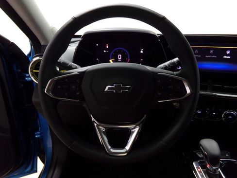 New 2025 Chevrolet Trax ACTIV w/ Sunroof Package image 23