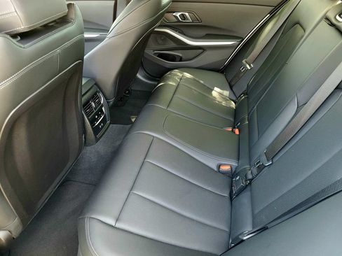 Used 2025 BMW 330i xDrive Sedan AWD/4WD image 10
