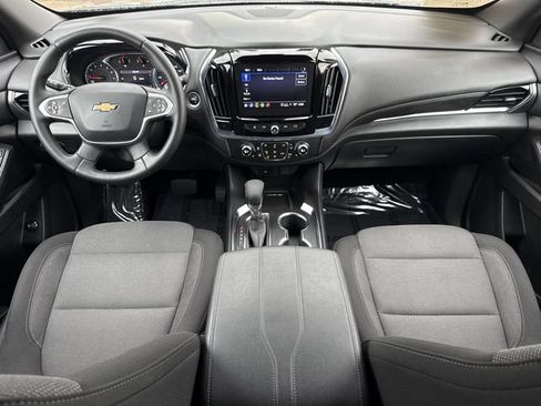 Certified 2023 Chevrolet Traverse LT FWD image 12