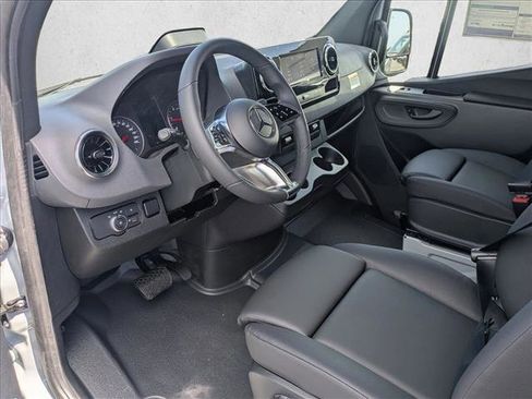 New 2026 Mercedes-Benz Sprinter 2500 image 3