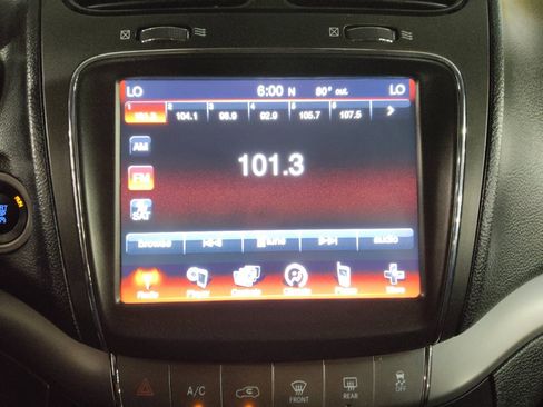 Used 2016 Dodge Journey Crossroad w/ Rear Seat Video Group I AWD/4WD image 25