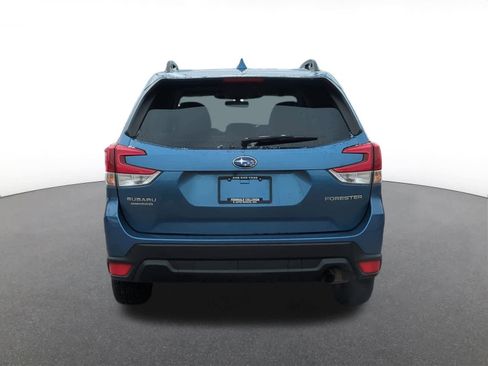 Certified 2023 Subaru Forester Premium image 5