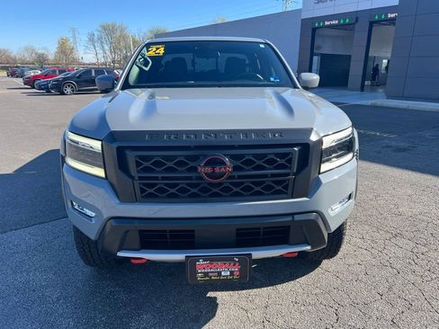 Used 2024 Nissan Frontier PRO-4X w/ Technology Package image 2