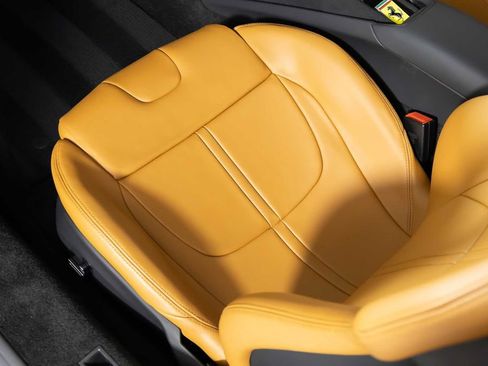 Used 2022 Ferrari SF90 Stradale image 36