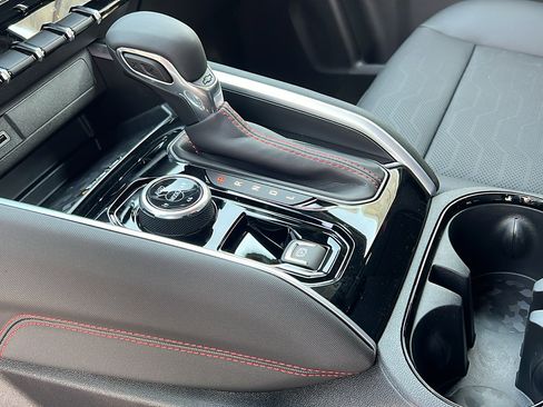 New 2026 Chevrolet Colorado Z71 image 22