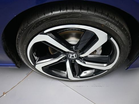 Used 2020 Honda Accord Sport image 13