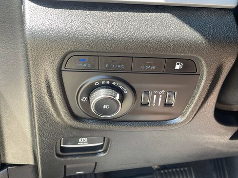 Used 2023 Jeep Grand Cherokee 4WD 4xe image 20