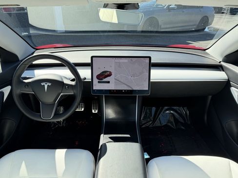 Used 2020 Tesla Model 3 Long Range image 24