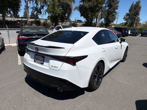 Used 2022 Lexus IS 350 F Sport RWD image 3