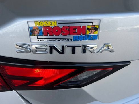 Certified 2023 Nissan Sentra S FWD image 29