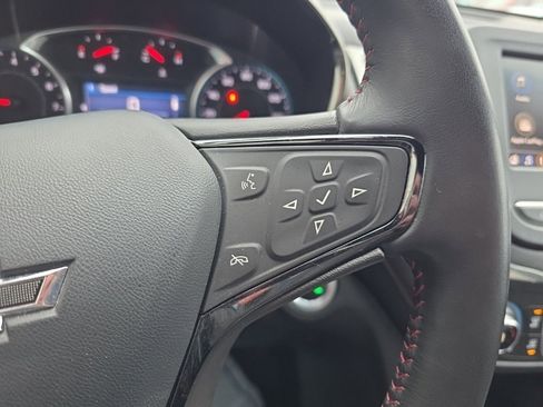 Used 2022 Chevrolet Equinox RS w/ LPO, Floor Liner Package image 22