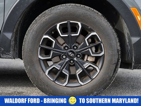 Used 2024 Hyundai Santa Cruz SEL w/ Activity Package image 16