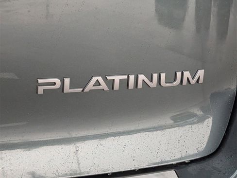 New 2026 Nissan Armada Platinum image 7